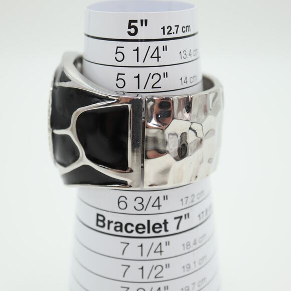 Peck & Peck Womens Cuff Watch 46mm Black Pebble Silver Tone w New Battery - Picture 4 of 12